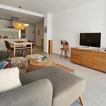 Apartment Maestranza Oasis By Lica Homes *