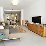 Apartment Maestranza Oasis By Lica Homes