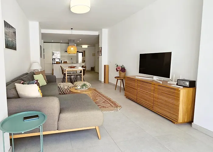 Apartment Maestranza Oasis By Lica Homes